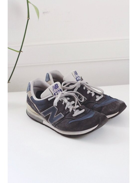 New Balance 996 Mens Running Shoes Gray & Navy Suede Mesh Retro Sneakers Size 9. main image 7
